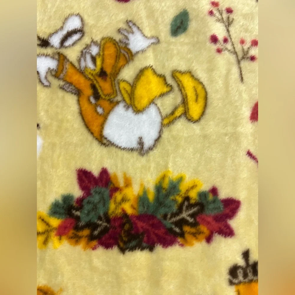 N/A soft yellow